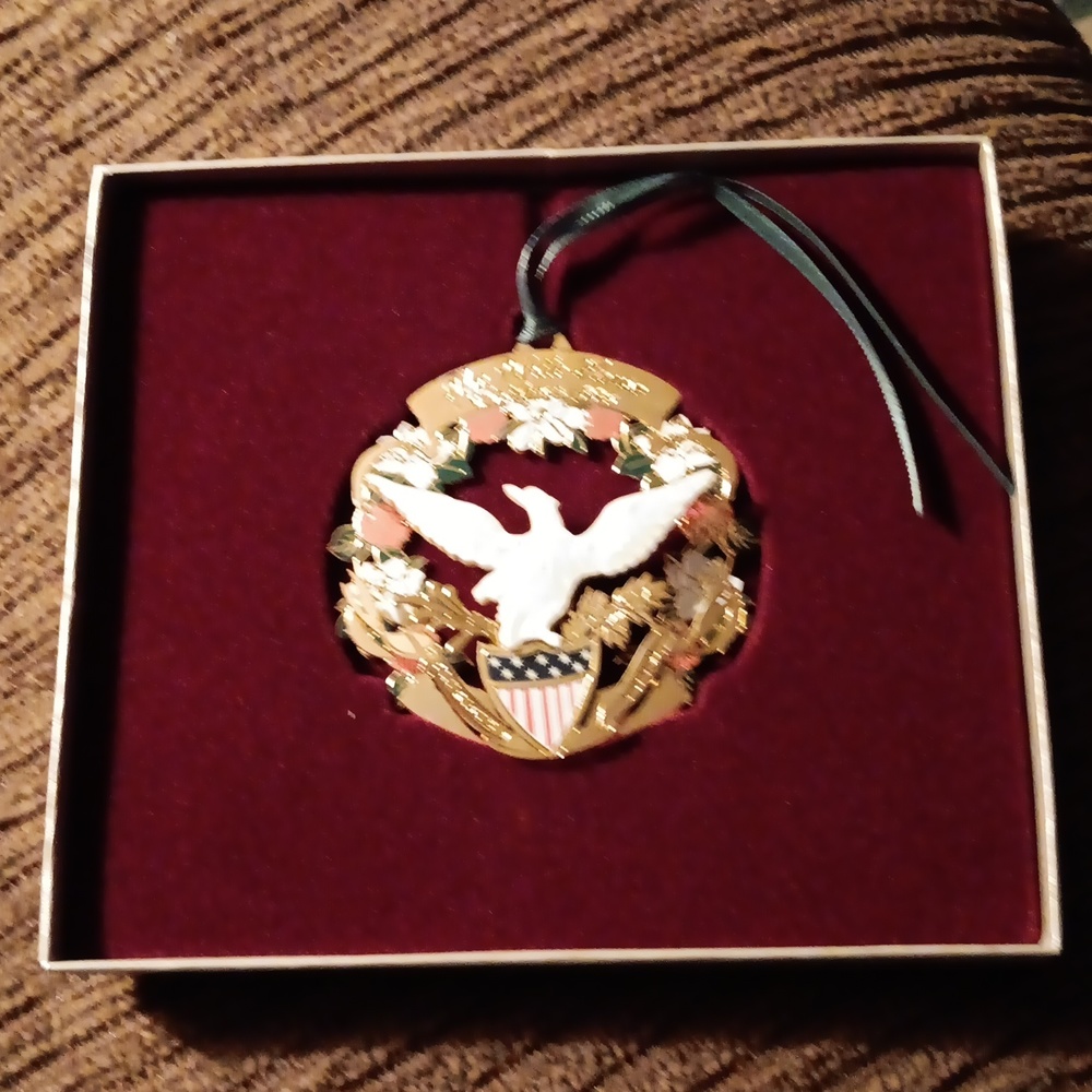 White House Historical Association 🎄 Christmas Ornament 1998